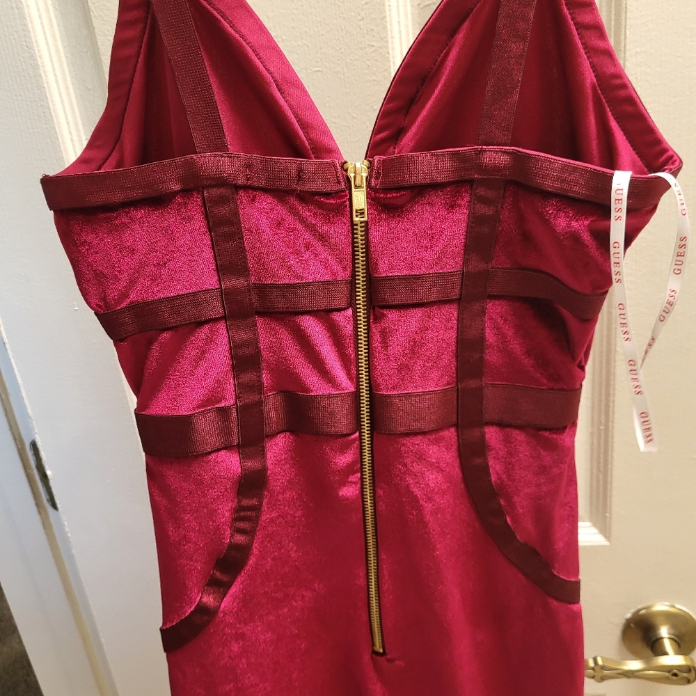 Dress - Picture 3 of 4
